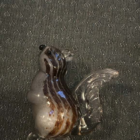 Décor - Picture 2 of 2